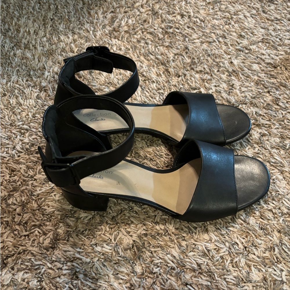 Clarks Black Ankle Strap Heeled Sandal Size 8